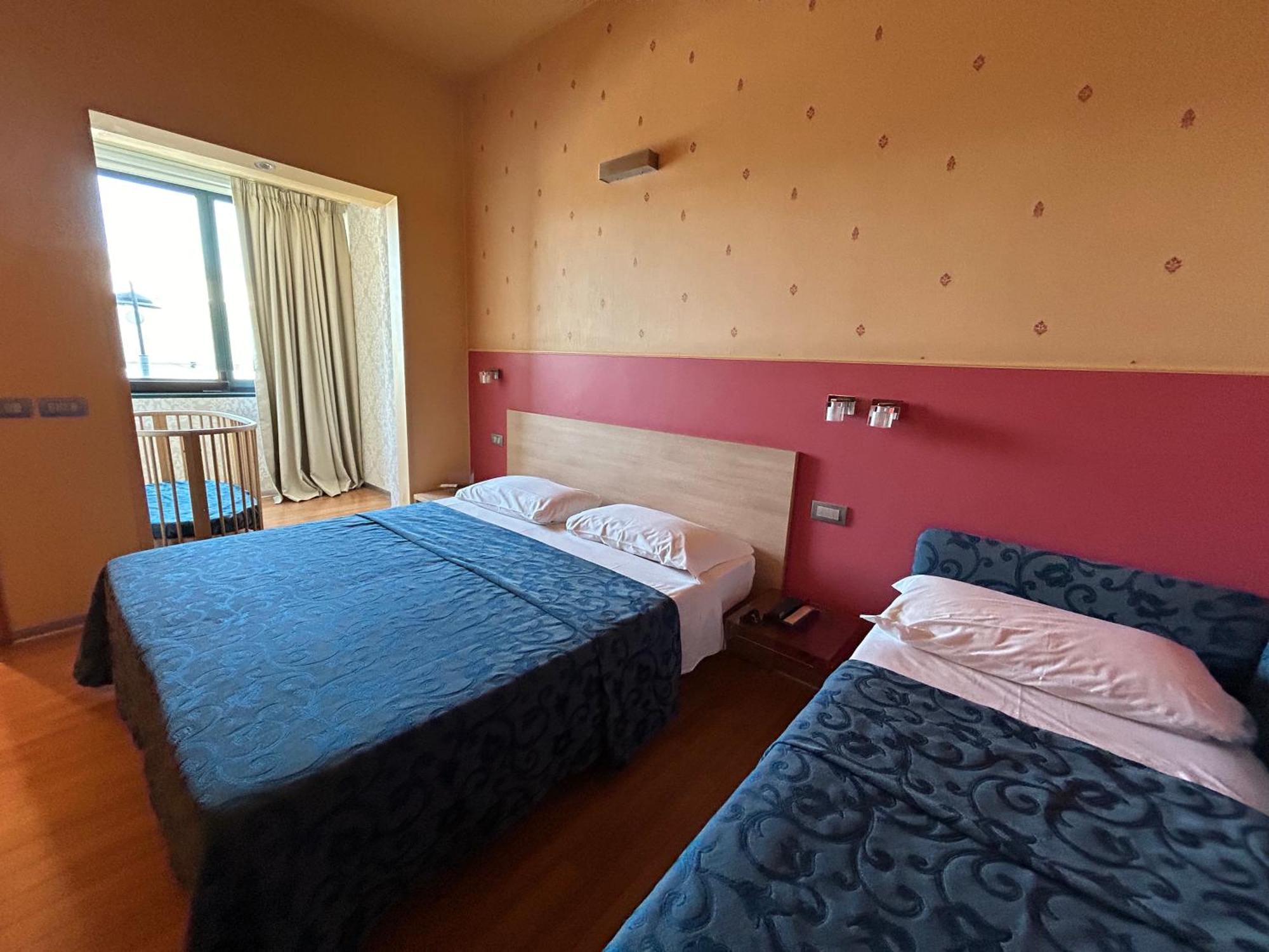 Hotel Perla - The Storyhoteller ริชโชเน ภายนอก รูปภาพ